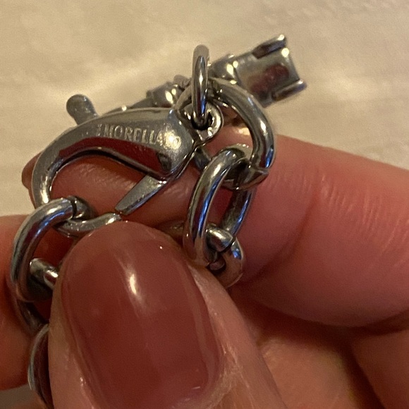 💯% Authentic Morellato suitcase bracelet and pendant 7.5” length - Picture 3 of 6